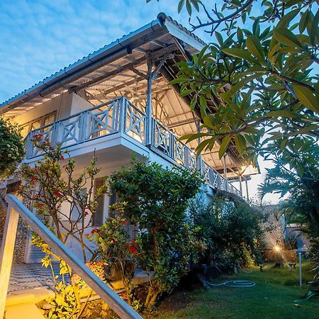 Villa Lanie Lembongan Eksteriør billede