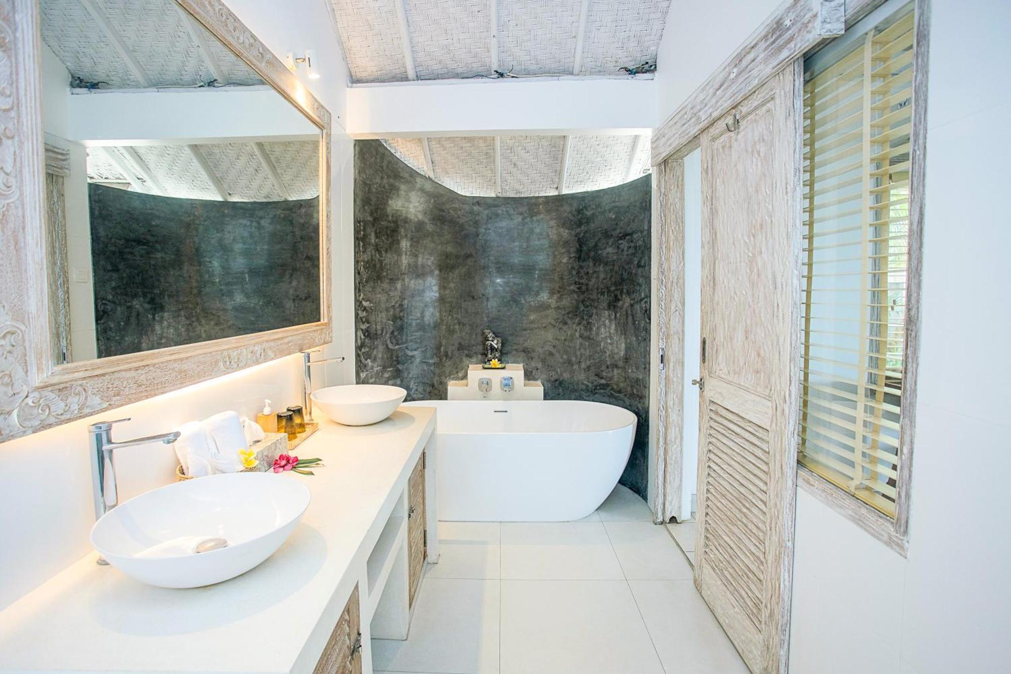 Villa Lanie Lembongan Eksteriør billede